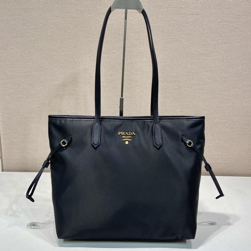 Pra*a tote bags